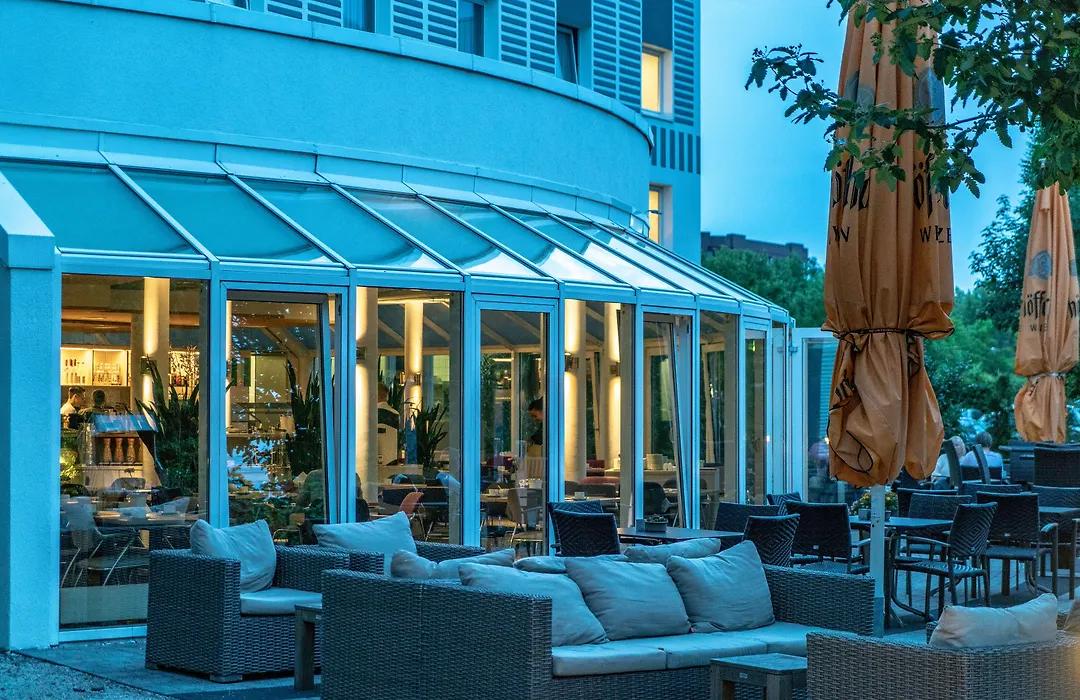 Globana Airport Hotel-1