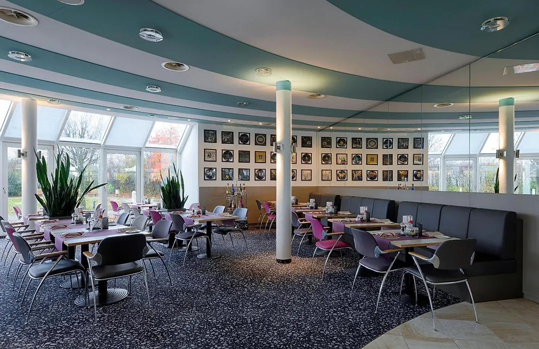 Globana Airport Hotel-1